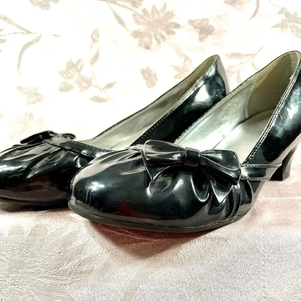 CANDIES BLACK PATENT KEIRA PUMPS 2” HEEL SIZE 5M